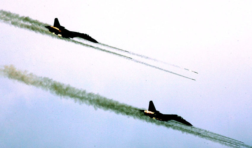 Nhat trieu dai su Trung Quoc vi phi co ap sat 'nguy hiem' hinh anh