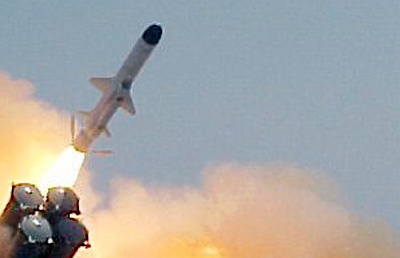 Trieu Tien lan dau khoe canh tau chien na ten lua chong ham hinh anh