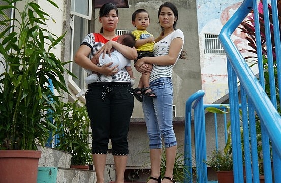 Cuoc song be tac cua nhung ba me Viet o Dai Loan hinh anh