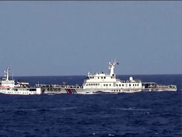 Trung Quoc tu lam mat vi the nuoc lon vi ngang nguoc hinh anh