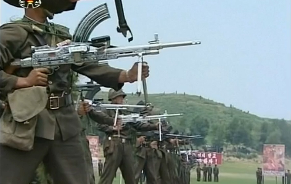 Quan doi Trieu Tien o at na dan vao 'linh My' hinh anh