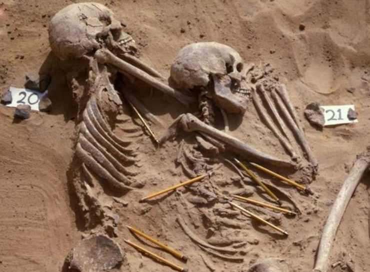 Mo 13.000 nam he lo cuoc chien dau tien cua nhan loai hinh anh