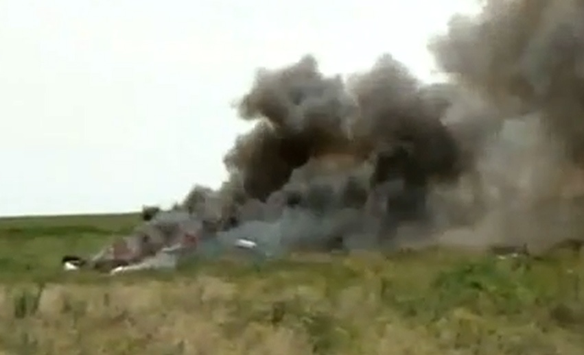 Ten lua ban trung may bay van tai Ukraina hinh anh