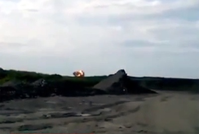 MH17 no tung khi lao xuong dat hinh anh