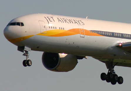 Boeing 777 roi tu do 1.500 m vi phi cong ngu gat hinh anh