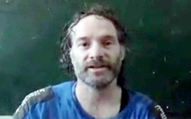 Phong thich nha bao My sau hai nam giam o Syria hinh anh