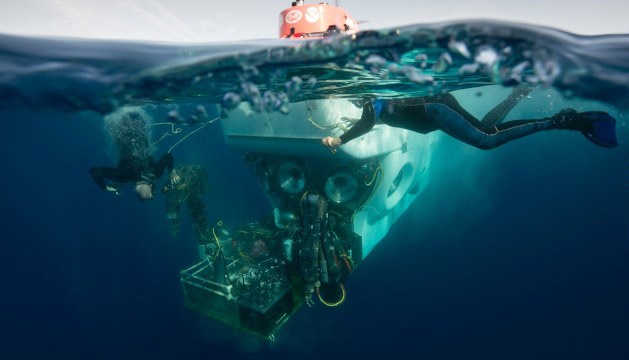Tau ngam ti hon tim thay bom nguyen tu mat tich cua My hinh anh