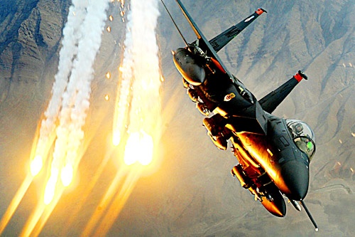 5 may bay chien dau thanh cong nhat trong lich su quan su My hinh anh