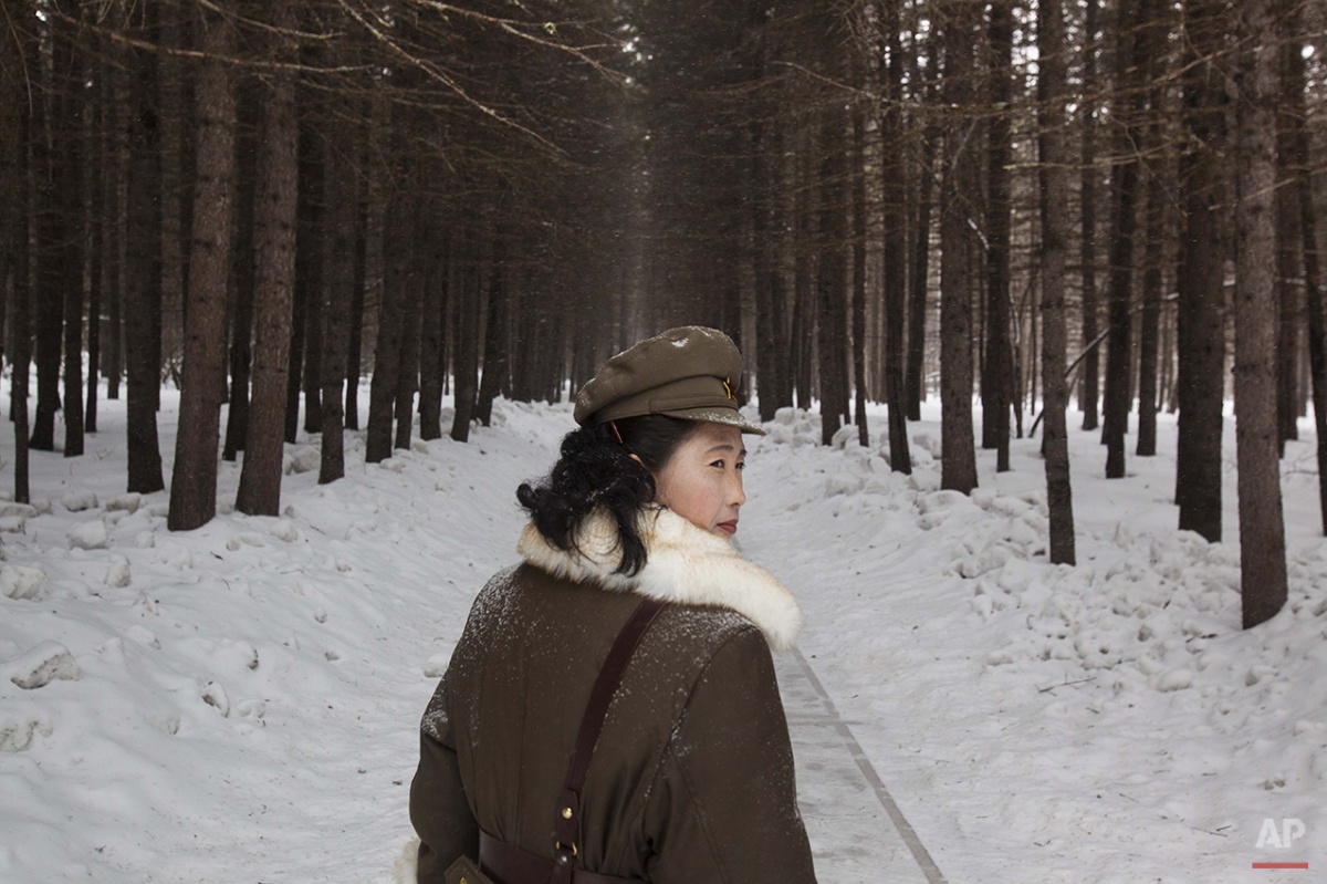 Dat nuoc bi an nhat hanh tinh qua anh cua hang tin My hinh anh