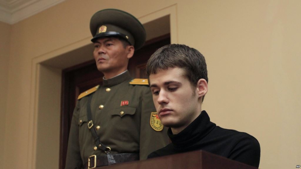 Trieu Tien bat ngo phong thich hai cong dan My hinh anh