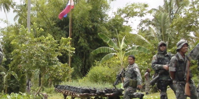 Nhiep anh gia Thuy Si thoat than sau khi chem khung bo hinh anh