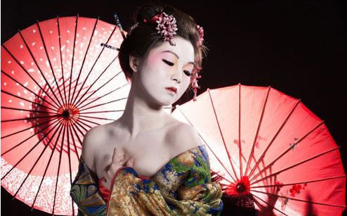 Geisha Nhat Ban hoc cach tu ve de phong khach sam so hinh anh