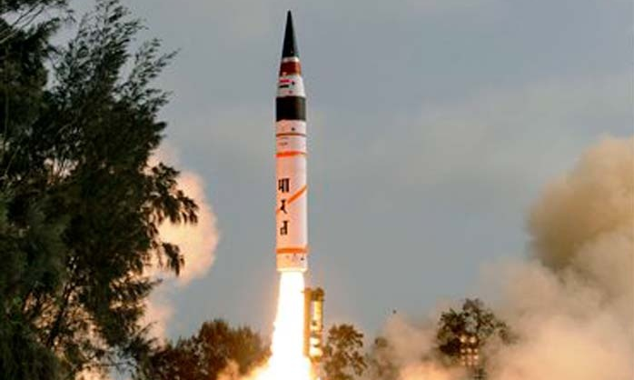 An Do thu ten lua hat nhan co the bay toi Bac Kinh hinh anh