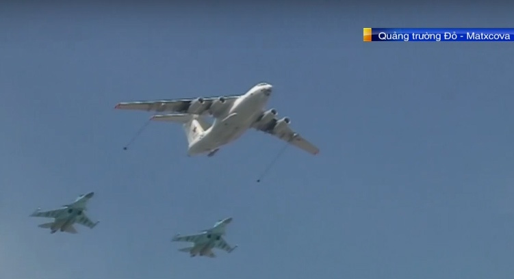 Nhung man trinh dien ngoan muc cua chien dau co Nga hinh anh