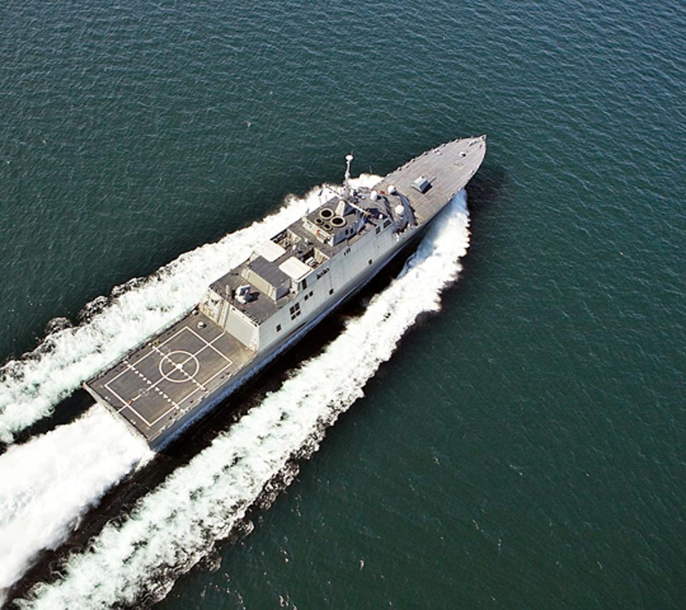 Chien ham USS Fort Worth pho dien kha nang hoat dong hinh anh