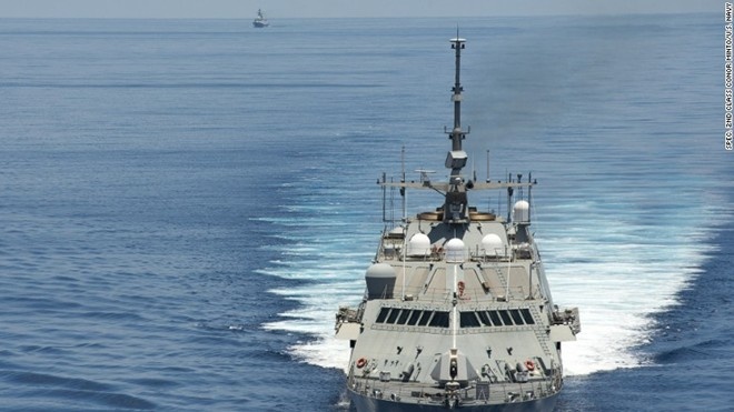 Tau TQ theo sat chien ham My vao top anh an tuong trong tuan hinh anh