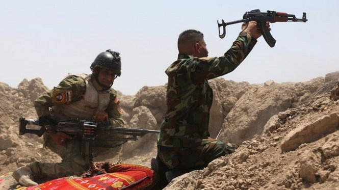 My dua 1.000 vu khi den Iraq de diet tang IS hinh anh