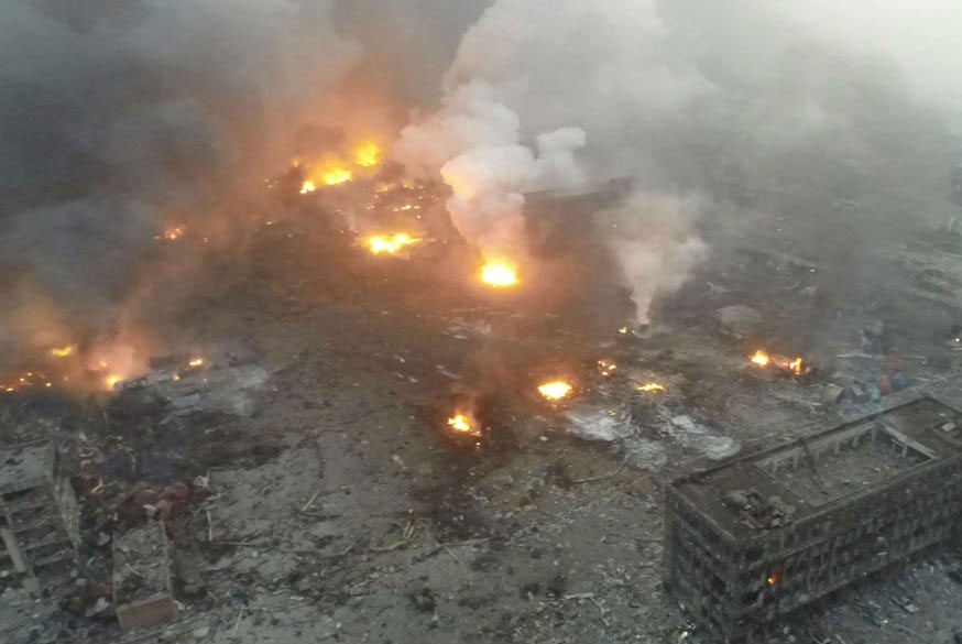 Hien truong vu no o Trung Quoc nhin tu camera bay hinh anh