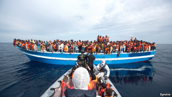 Hiem hoa rinh rap hanh trinh doi phan cua nguoi di cu hinh anh