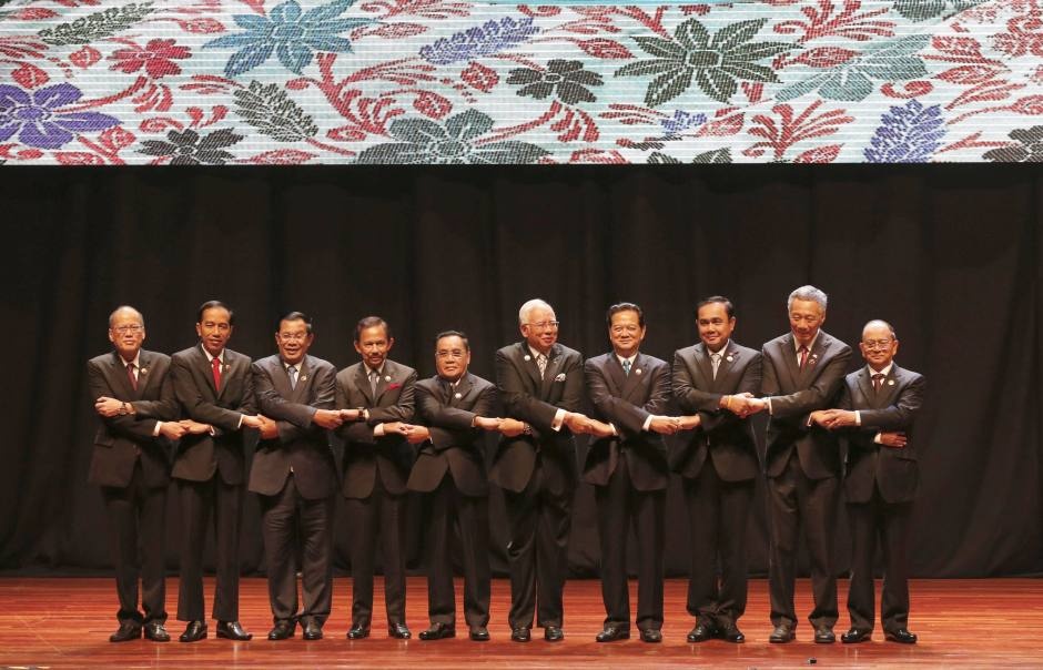 ASEAN lo ngai ve cac dien bien phuc tap o Bien Dong hinh anh