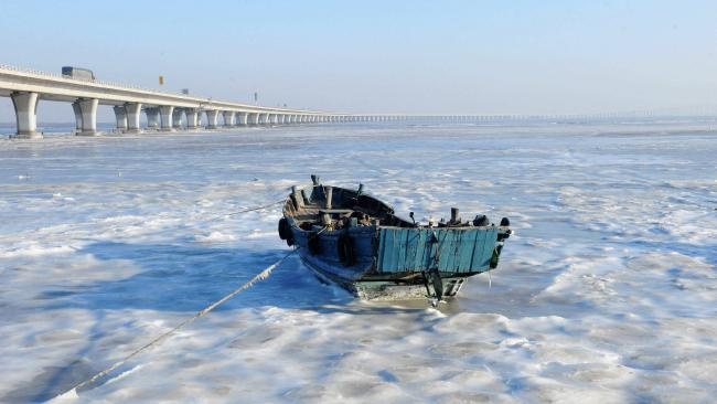 Dong A chim trong dot lanh ky luc hinh anh