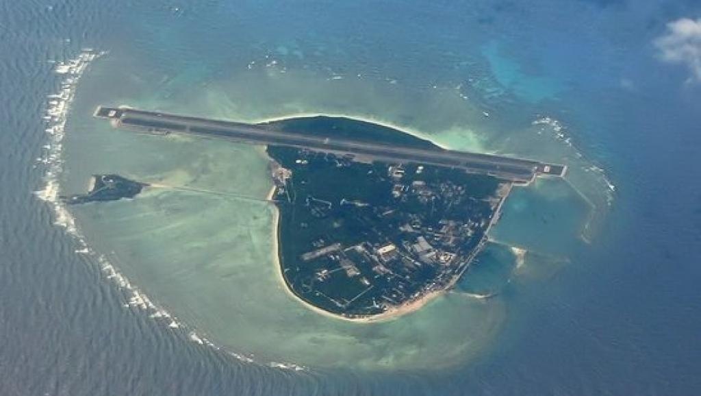 Australia huong dan quan chuc neu quan diem ve Bien Dong hinh anh