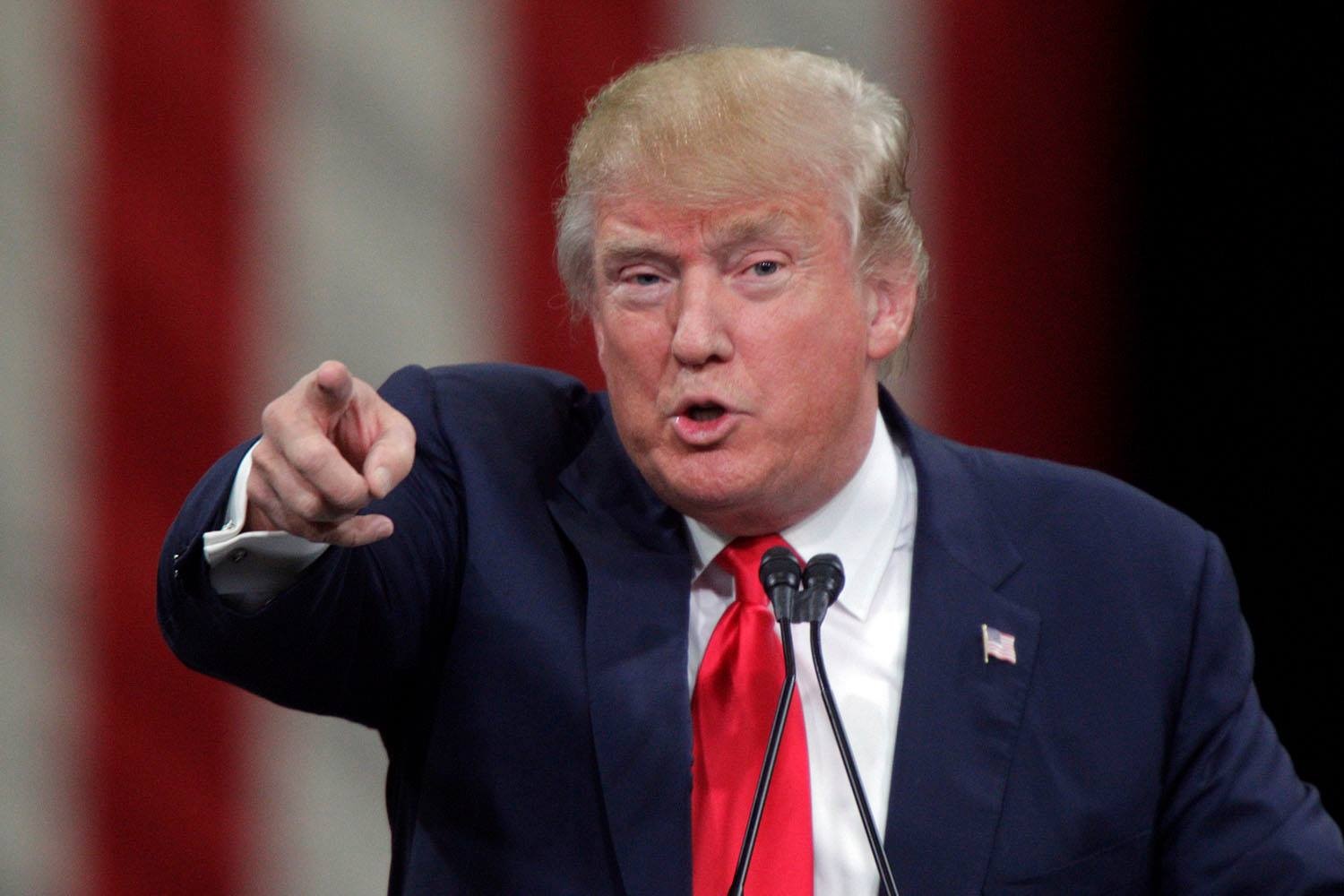 Phe Cong hoa lo Trump chien thang ngay Sieu thu ba hinh anh