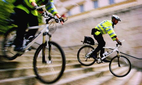 Cảnh sát tuần tra bằng xe đạp ảnh 2 Canh sat tuan tra bang xe dap anh 2