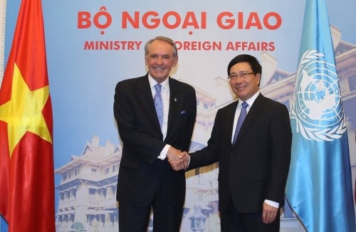 Pho thu tuong Pham Binh Minh hoi dam voi pho tong thu ky LHQ hinh anh