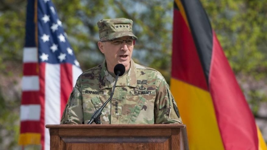 Tuong luc quan My tro thanh tong tu lenh NATO hinh anh