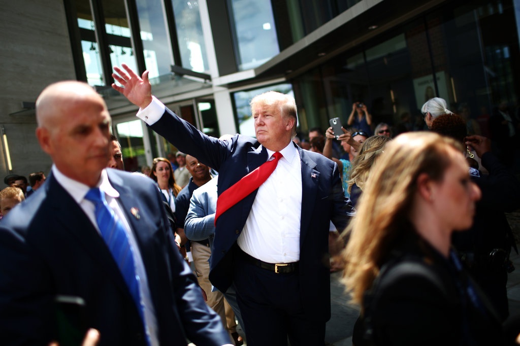 Thách thức với Donald Trump ảnh 1 Thach thuc voi Donald Trump anh 1