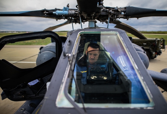 Nga dieu binh Ngay Chien thang anh 7