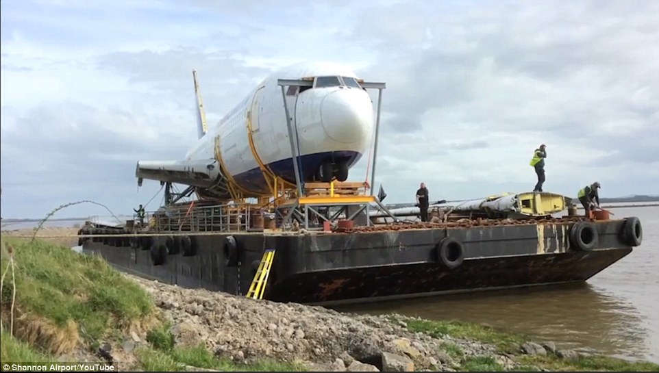 Boeing 767 ‘bơi’ vượt biển ảnh 2 Boeing 767 ‘boi’ vuot bien anh 2