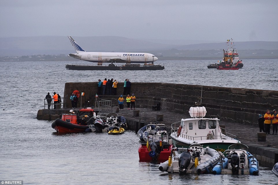 Boeing 767 ‘bơi’ vượt biển ảnh 4 Boeing 767 ‘boi’ vuot bien anh 4