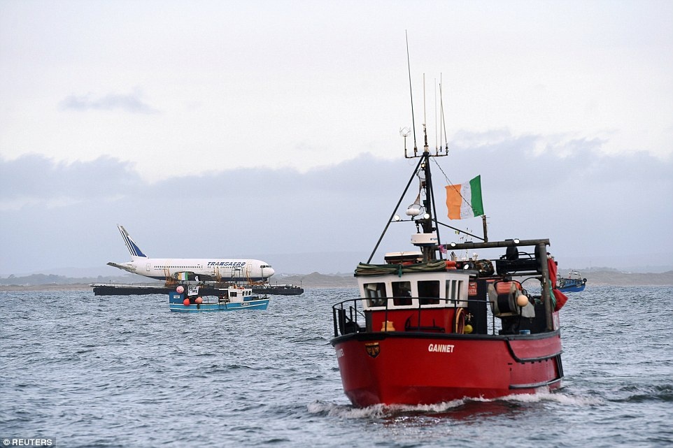 Boeing 767 ‘bơi’ vượt biển ảnh 7 Boeing 767 ‘boi’ vuot bien anh 7