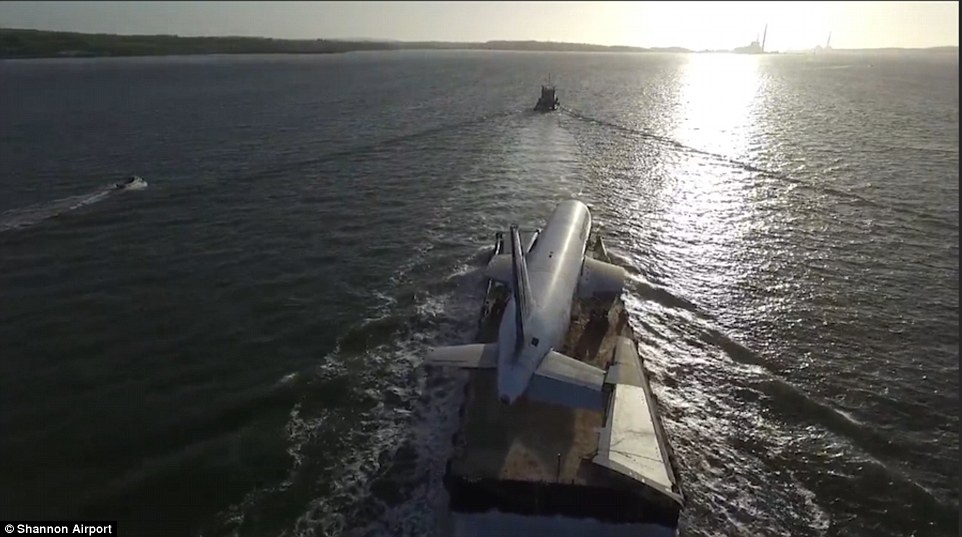 Boeing 767 ‘bơi’ vượt biển ảnh 8 Boeing 767 ‘boi’ vuot bien anh 8