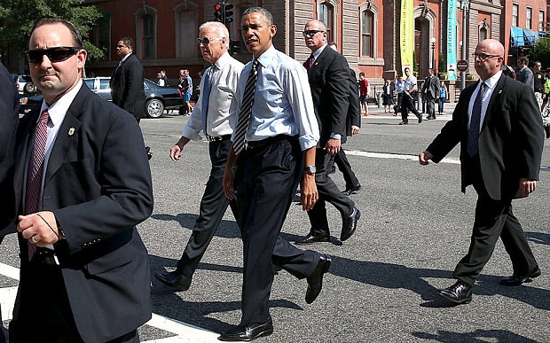 Doan thap tung hung hau cua Tong thong Obama hinh anh