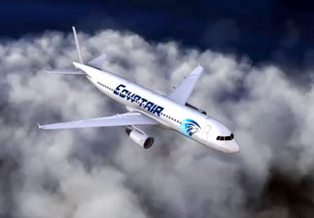 Mo phong may bay Ai Cap mat tich tren Dia Trung Hai hinh anh