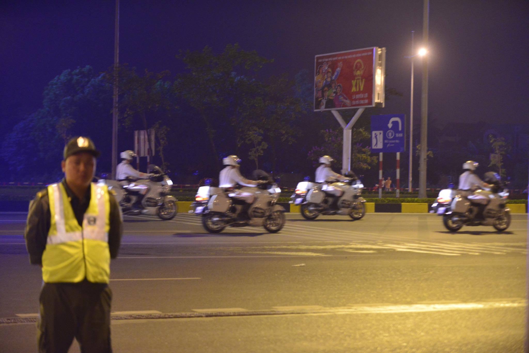 Tổng thống Obama tới Hà Nội ảnh 7 Tong thong Obama toi Ha Noi anh 7