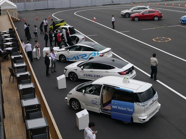 Lanh dao cac nuoc G7 trong cay anh 9