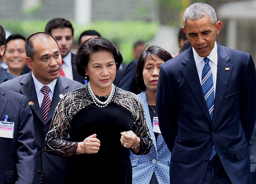 Phien dich Obama thua nhan goi y cau Kieu cho tong thong My hinh anh