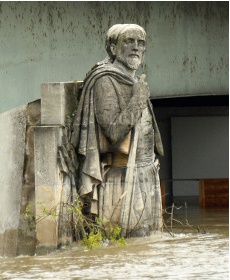 Paris ngap nuoc anh 2