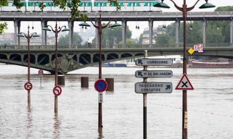 Paris ngap nuoc anh 14