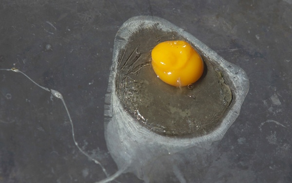 Ran trung tren nap cong o My hinh anh