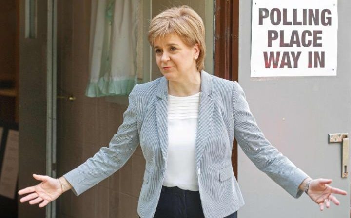 Lien hiep Anh truoc nguy co tan ra vi Brexit hinh anh