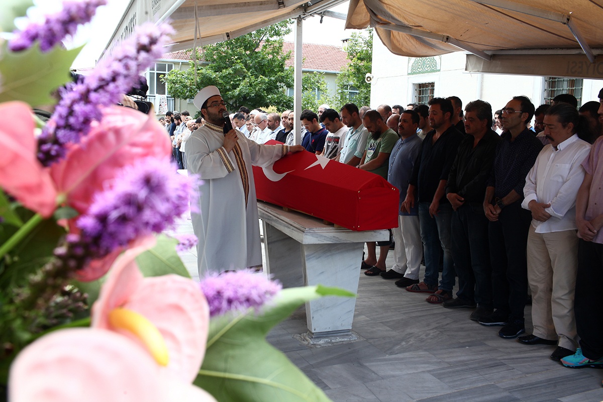 nan nhan khung bo san bay Istanbul anh 2