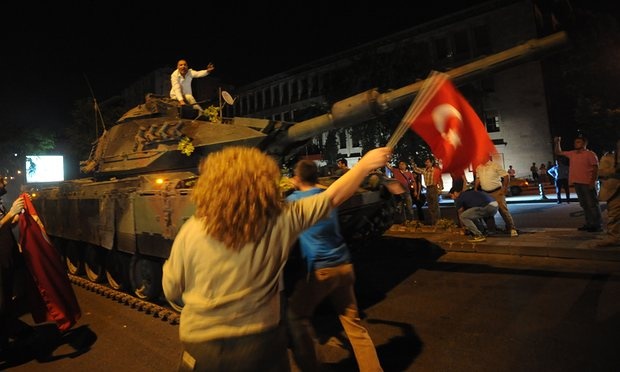 Nhung cuoc binh bien o Tho Nhi Ky hon nua the ky qua hinh anh