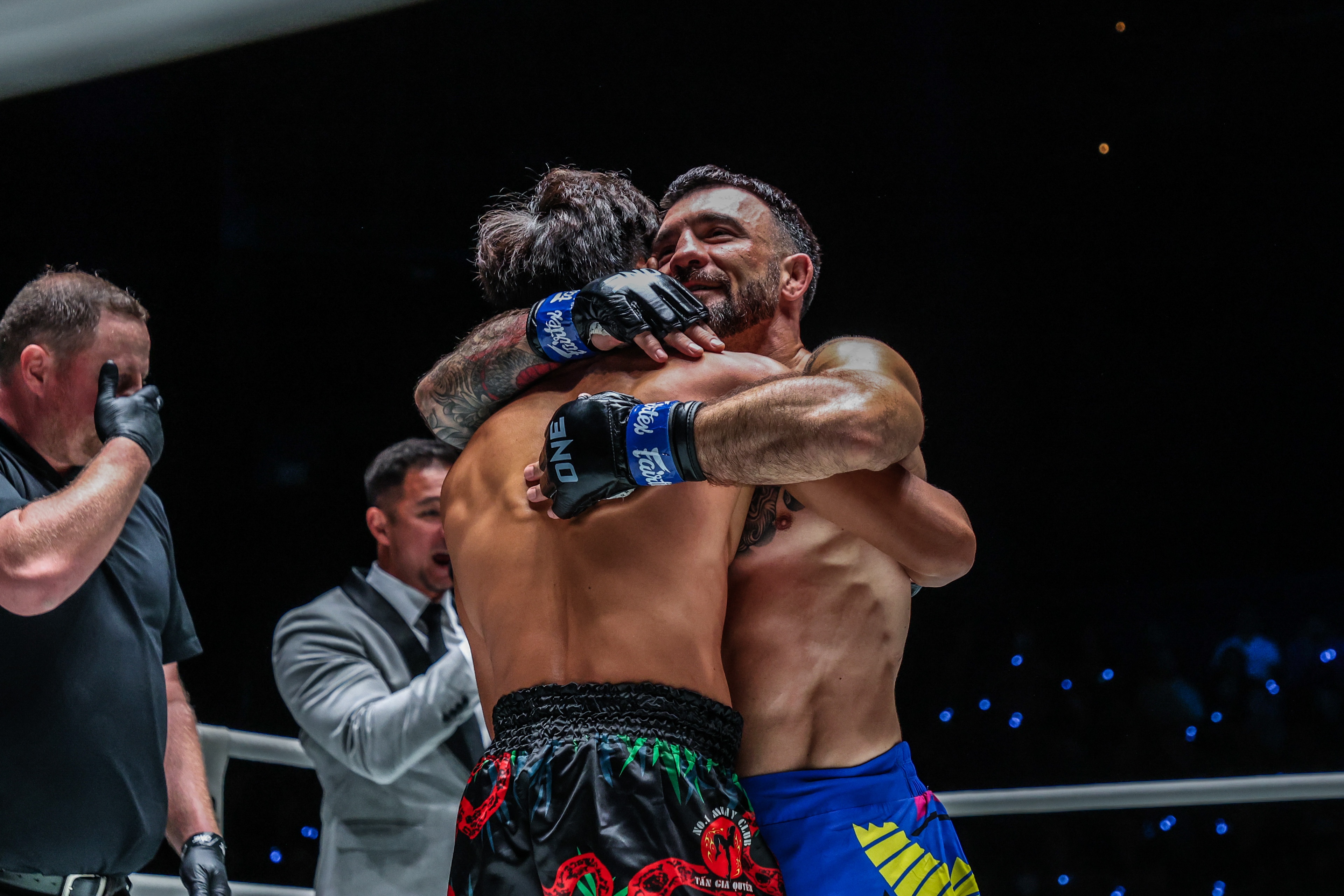 Duy Nhat knock-out anh 7