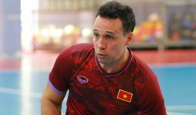 HLV tuyen Viet Nam tu tin doi dau Thai Lan hinh anh