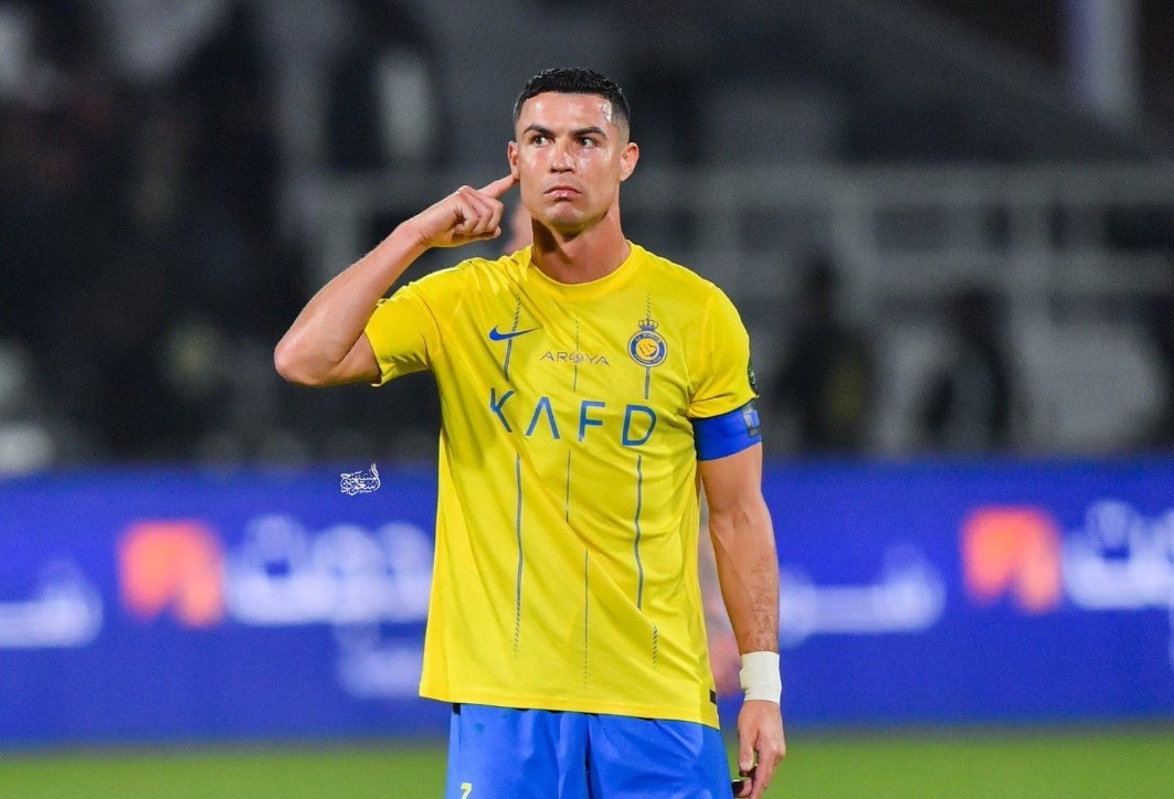 Ronaldo bi che nhao anh 1